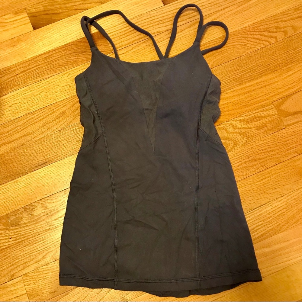 Lululemon exquisite mesh top size 2